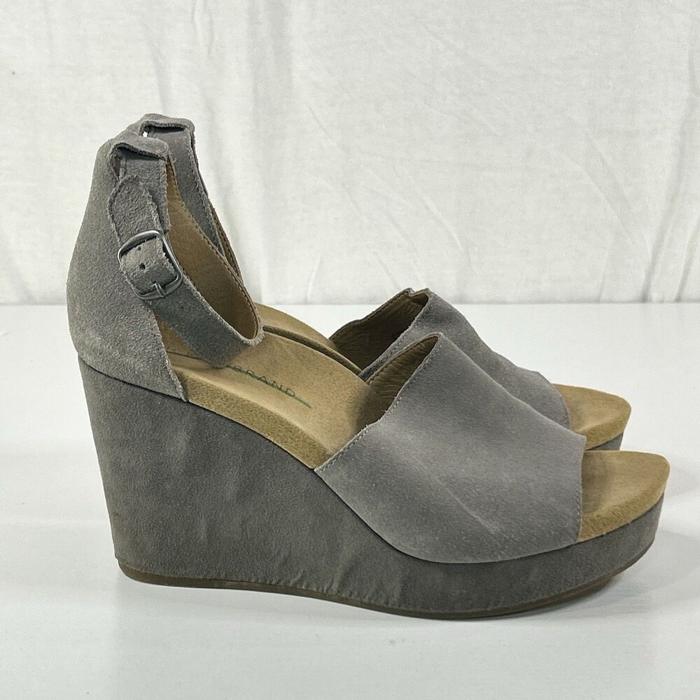 Lucky Brand Women's Lk-yemisa Gray Suede Wedge Sandal Shoe Size 8.5